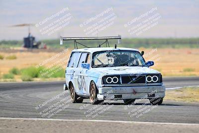 media/Sep-29-2024-24 Hours of Lemons (Sun) [[6a7c256ce3]]/Sunrise (1115a-1130a)/